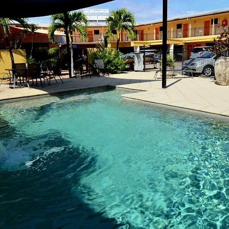 Summit Motel Townsville Exterior foto
