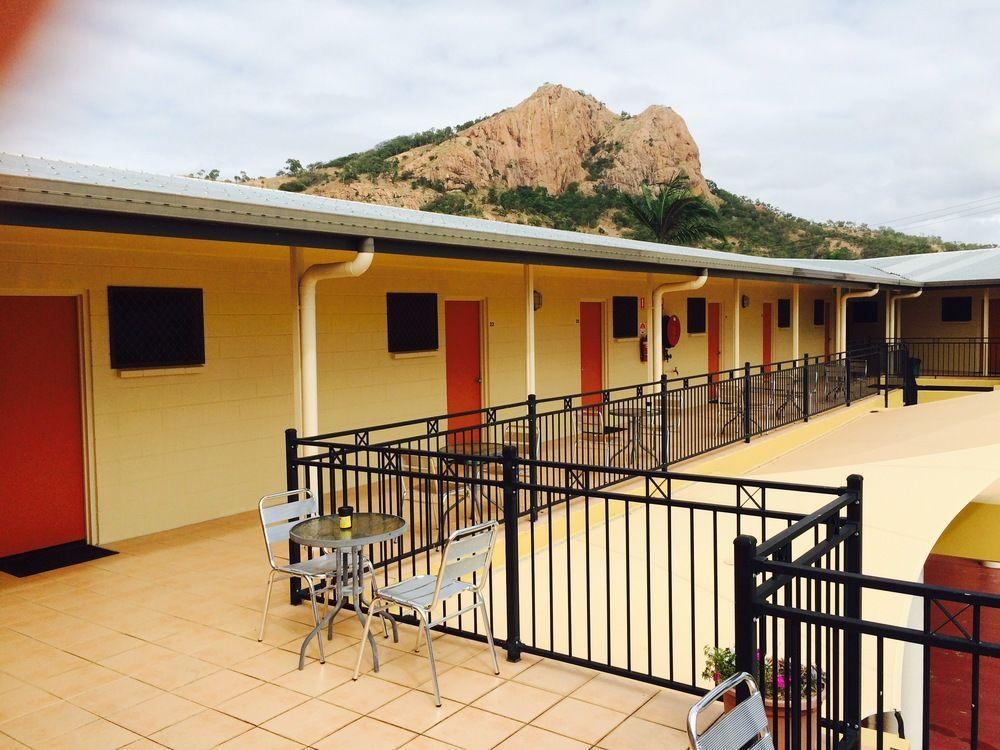 Summit Motel Townsville Exterior foto